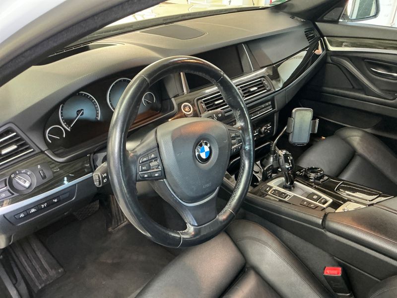 BMW 5er ActiveHybrid5 2014 – снимка 23