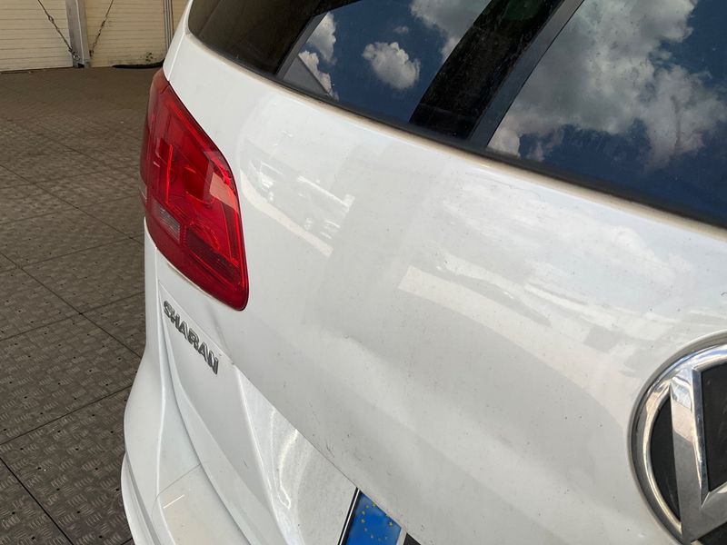 Volkswagen Sharan 2.0 TDI Highline BlueMotion Tech 2013 – снимка 48