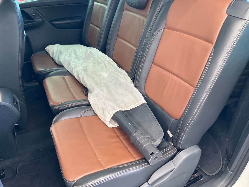 Volkswagen Sharan 2.0 TDI Highline BlueMotion Tech 2013 – снимка 44