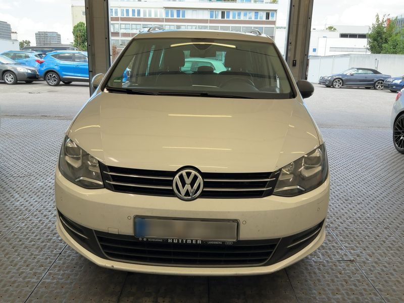 Volkswagen Sharan 2.0 TDI Highline BlueMotion Tech 2013 – снимка 14