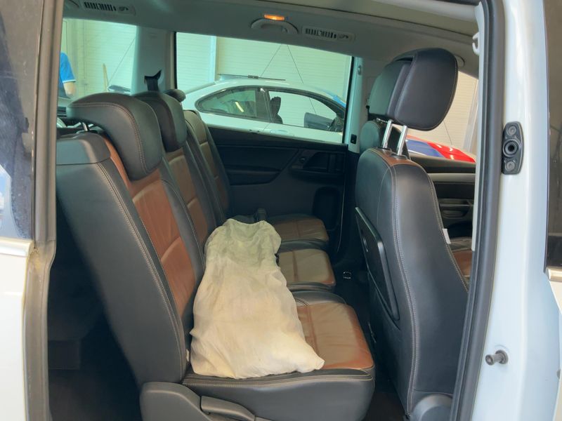 Volkswagen Sharan 2.0 TDI Highline BlueMotion Tech 2013 – снимка 20
