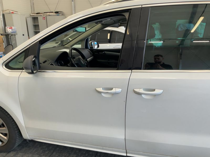 Volkswagen Sharan 2.0 TDI Highline BlueMotion Tech 2013 – снимка 4