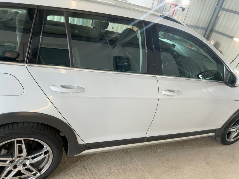 Volkswagen Golf VII 2.0 TDI Alltrack 4Motion BlueMotion Tech 2017 – снимка 10