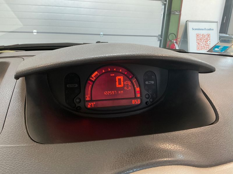 Renault Modus 1.2 Expression Confort 2006 – снимка 4