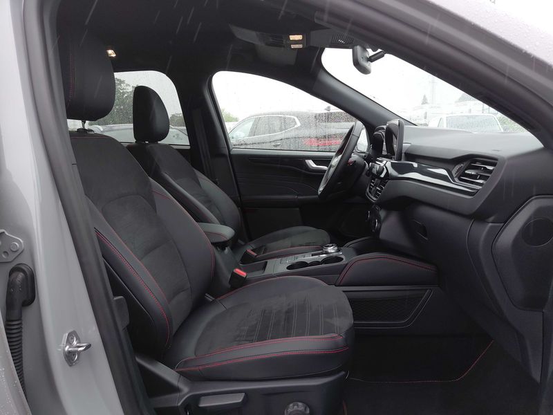 Ford Kuga 2.0 TDCi EcoBlue Graphite Tech Edition 2024 – снимка 10