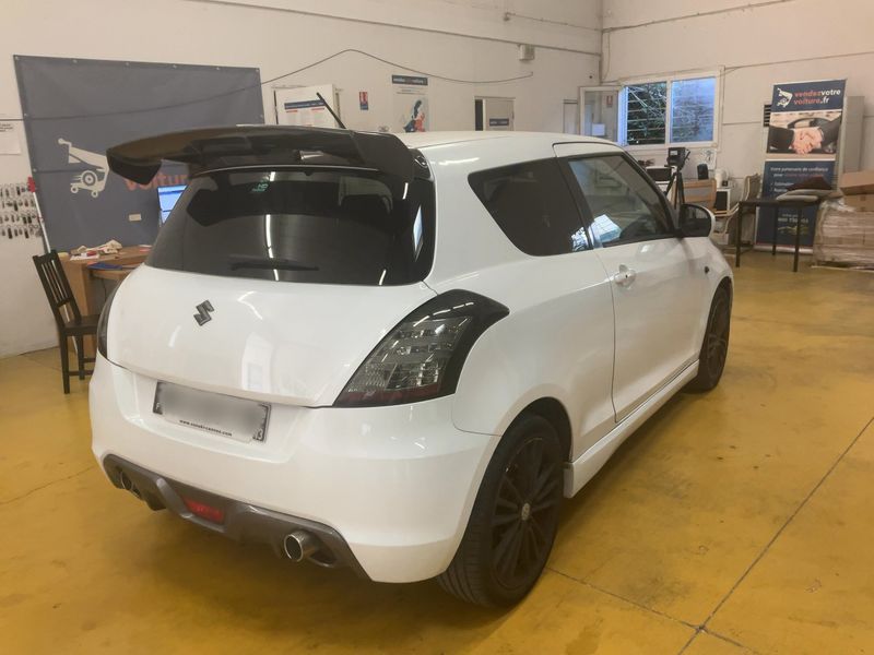 Suzuki Swift 1.6 Sport 2015 – снимка 8