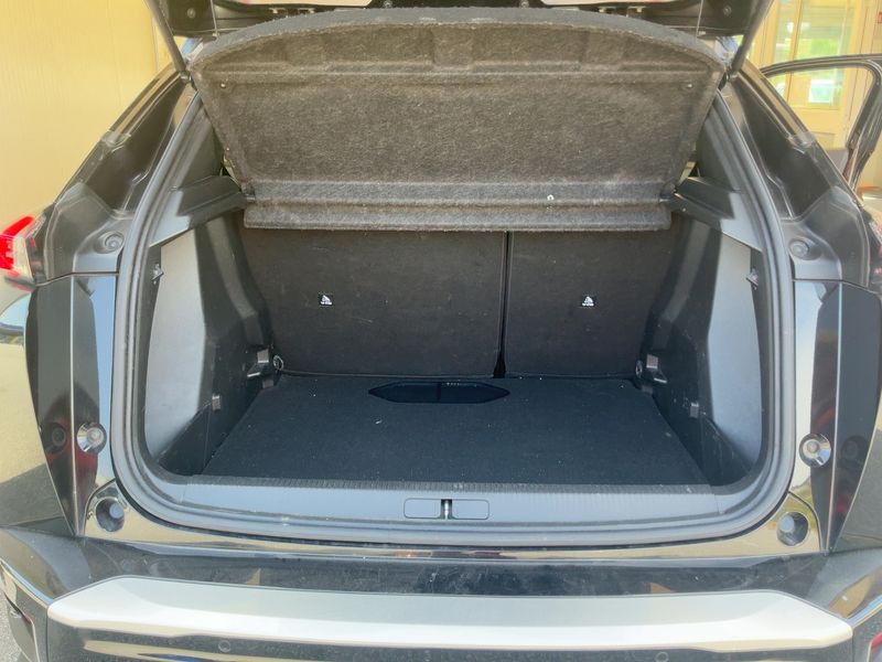 Peugeot 2008 1.2 PureTech GT 2021 – снимка 15