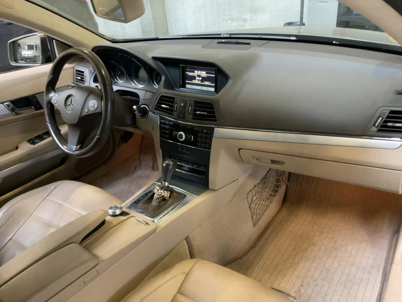 Mercedes-Benz E-Klasse E 220 CDI BlueEfficiency Elegance 2010 – снимка 12