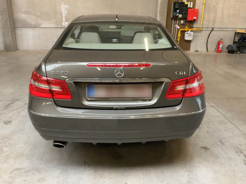 Mercedes-Benz E-Klasse E 220 CDI BlueEfficiency Elegance 2010 – снимка 5