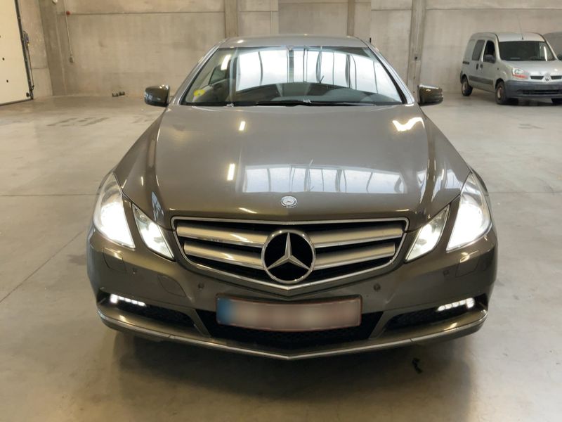Mercedes-Benz E-Klasse E 220 CDI BlueEfficiency Elegance 2010 – снимка 9