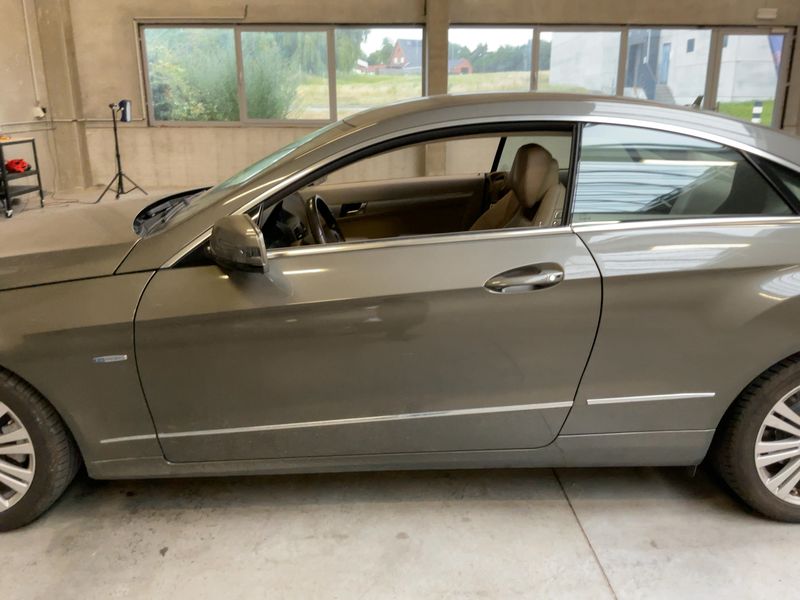 Mercedes-Benz E-Klasse E 220 CDI BlueEfficiency Elegance 2010 – снимка 4