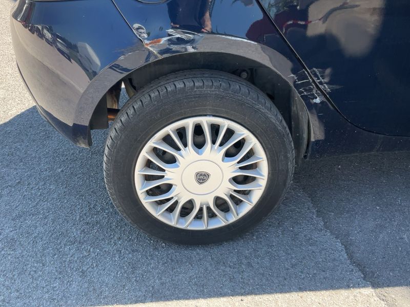Lancia Ypsilon 0.9 TwinAir Silver 2017 – снимка 9