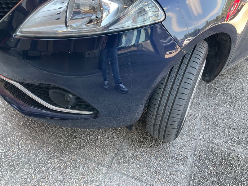 Lancia Ypsilon 0.9 TwinAir Silver 2017 – снимка 25