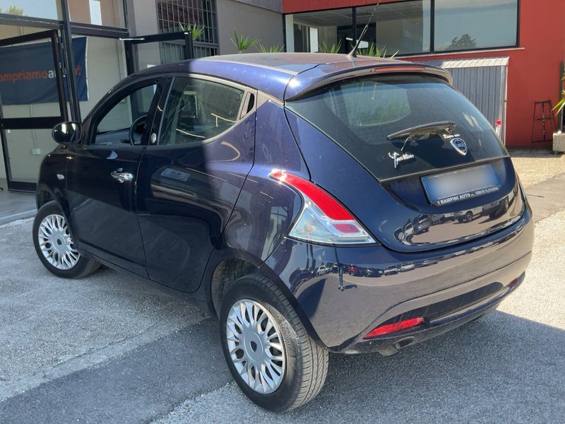 Lancia Ypsilon 0.9 TwinAir Silver 2017 – снимка 6