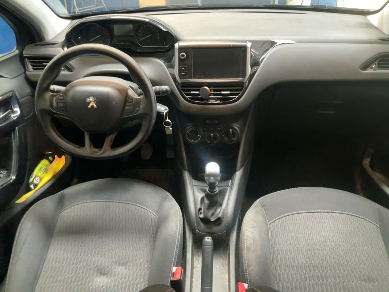 Peugeot 208 1.5 Blue-HDi Active 2018 – снимка 17