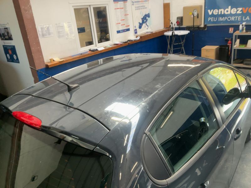 Peugeot 208 1.5 Blue-HDi Active 2018 – снимка 13