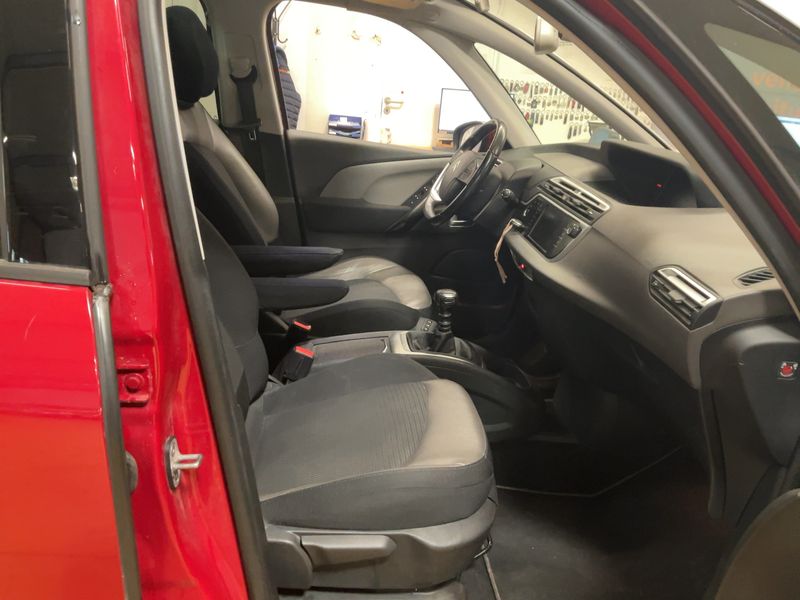 Citroen C4 Grand Picasso 1.2 e-THP Shine 2019 – снимка 16