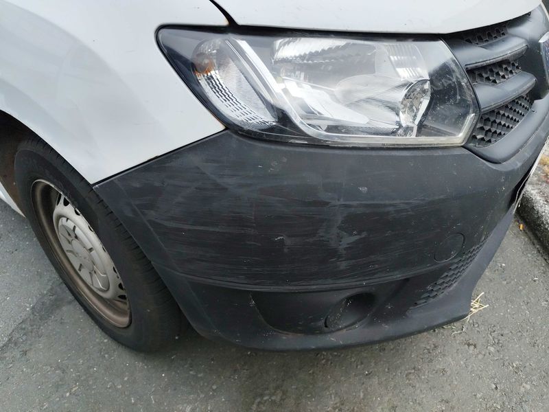 Dacia Sandero 1.2 2013 – снимка 38
