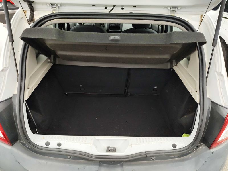 Dacia Sandero 1.2 2013 – снимка 9