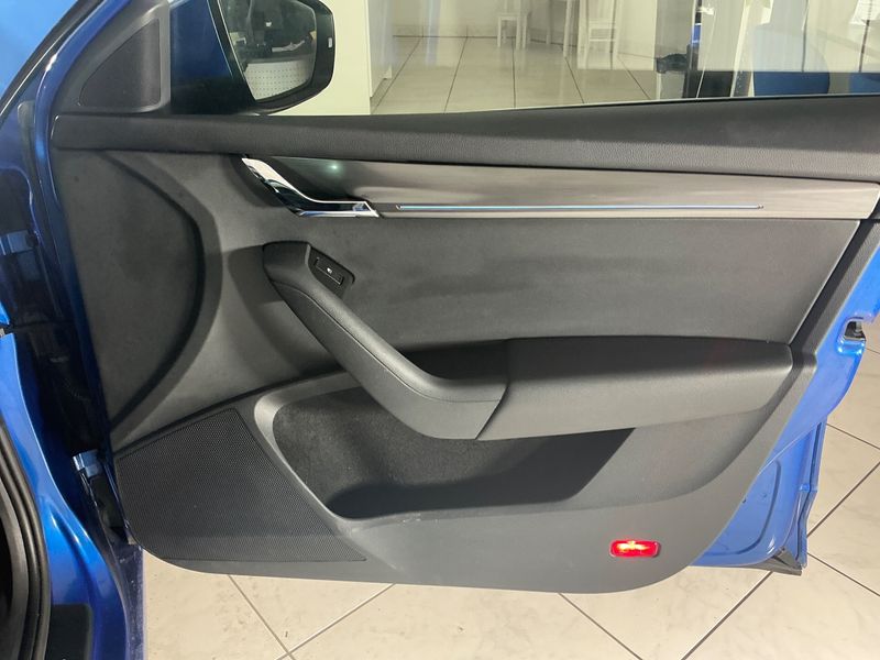 Skoda Octavia 1.6 TDI Style 2018 – снимка 34
