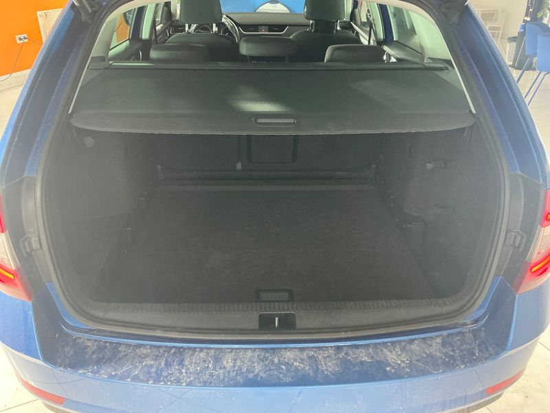 Skoda Octavia 1.6 TDI Style 2018 – снимка 41