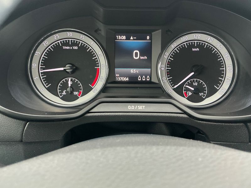 Skoda Octavia 1.6 TDI Style 2018 – снимка 18
