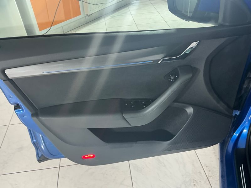 Skoda Octavia 1.6 TDI Style 2018 – снимка 38