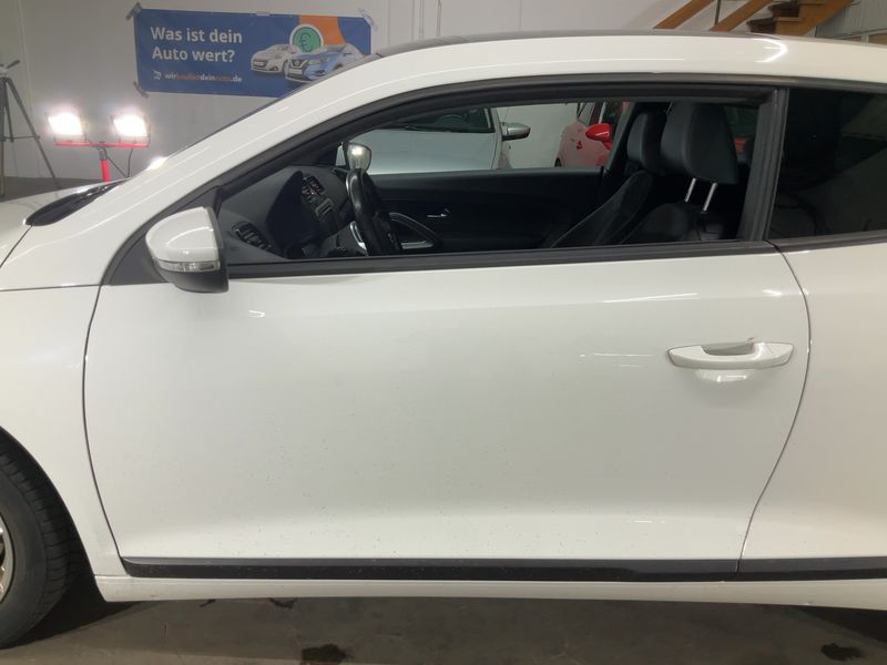 Volkswagen Scirocco 2.0 TSI Edition 2011 – снимка 4