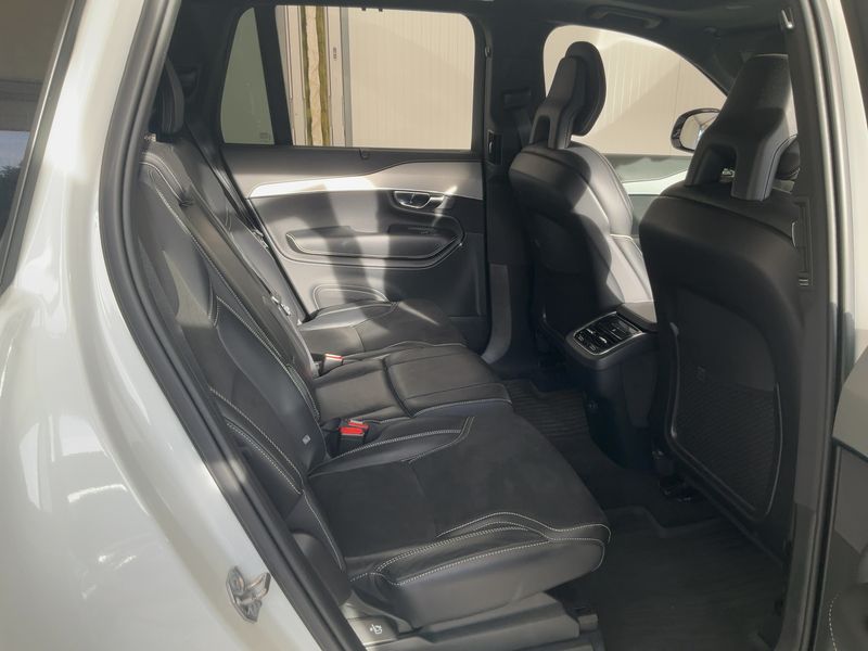 Volvo XC90 2.0 B5 Diesel Mild-Hybrid R-Design AWD 2021 – снимка 19