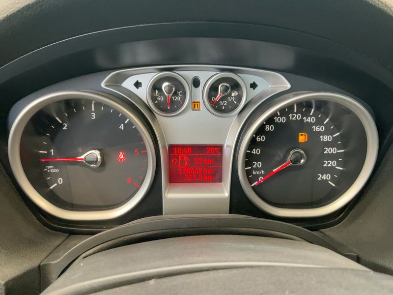 Ford Kuga 2.0 TDCi Titanium 2010 – снимка 18