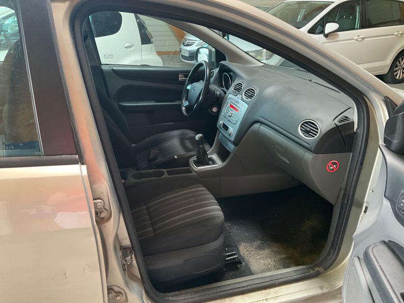 Ford Focus 1.6 TDCi Trend 2009 – снимка 3