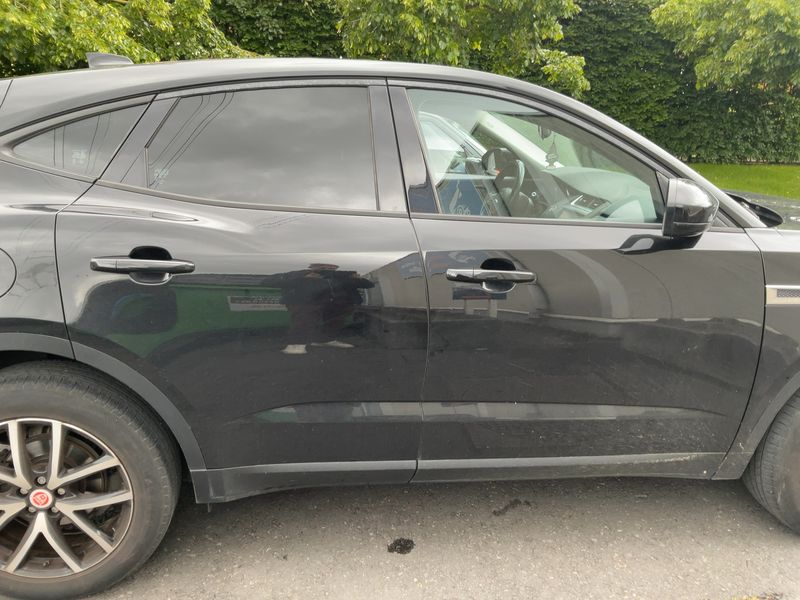 Jaguar E-Pace D150 Basis 2018 – снимка 10