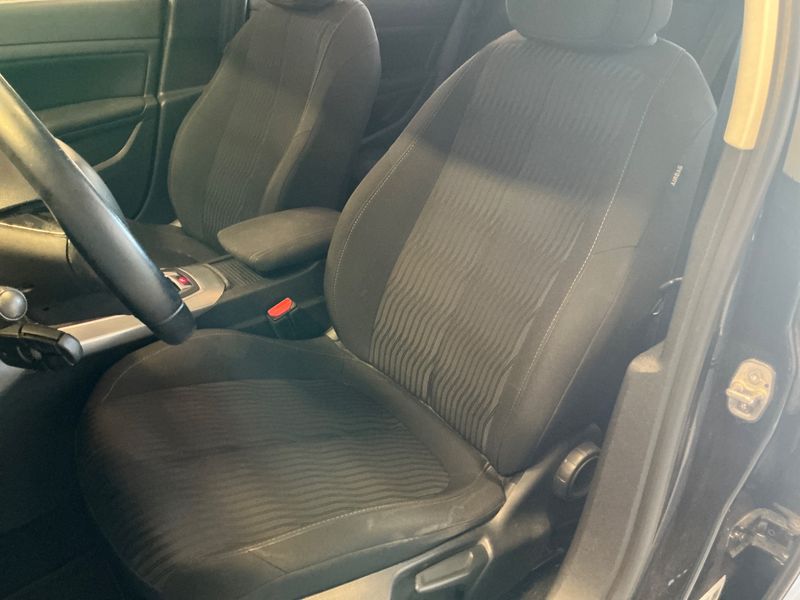 Peugeot 308 1.6 Blue-HDi Active Business 2017 – снимка 23