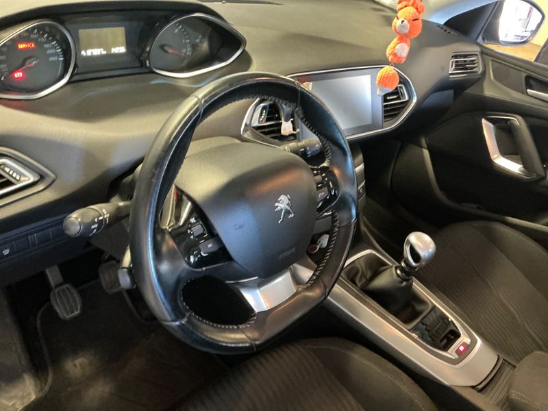 Peugeot 308 1.6 Blue-HDi Active Business 2017 – снимка 22