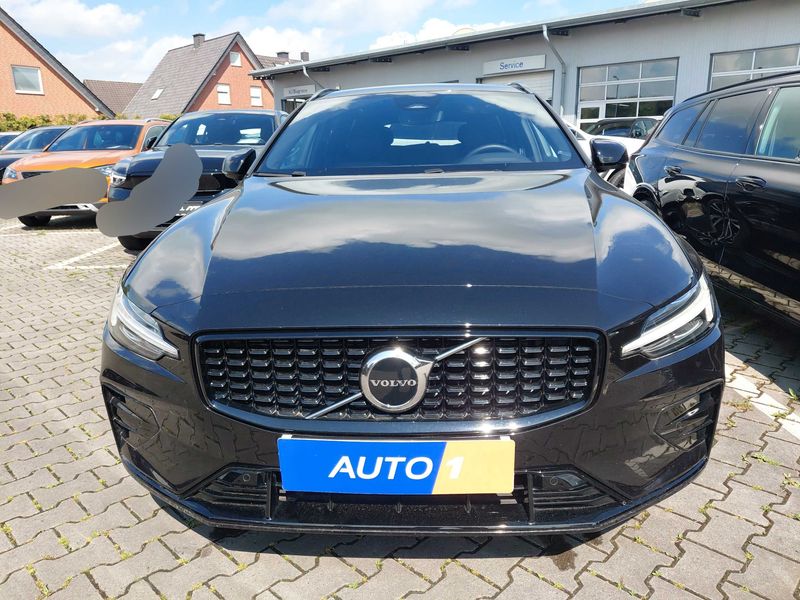 Volvo V60 2.0 B4 Mild-Hybrid Plus Dark 2024 – снимка 7