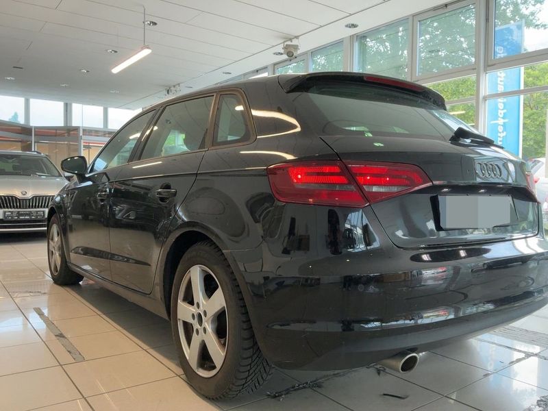 Audi A3 Sportback 1.6 TDI Ambition 2016 – снимка 6