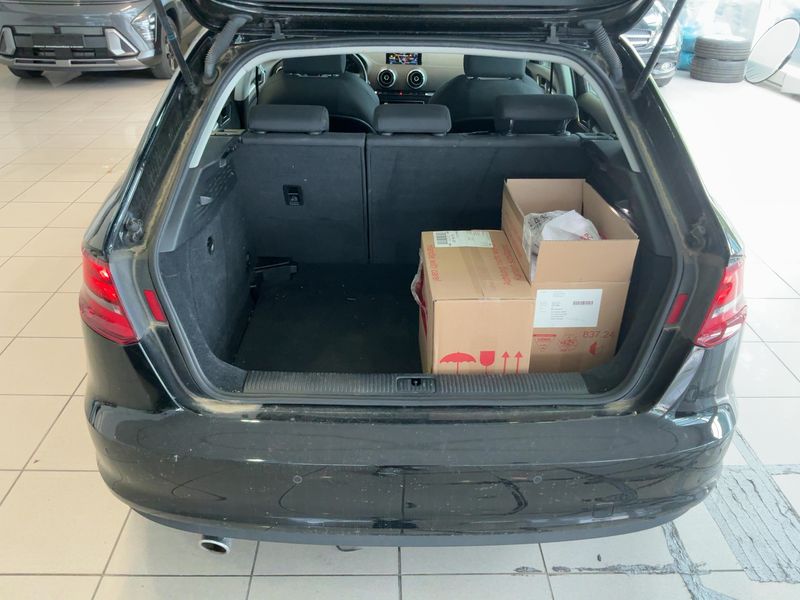 Audi A3 Sportback 1.6 TDI Ambition 2016 – снимка 15