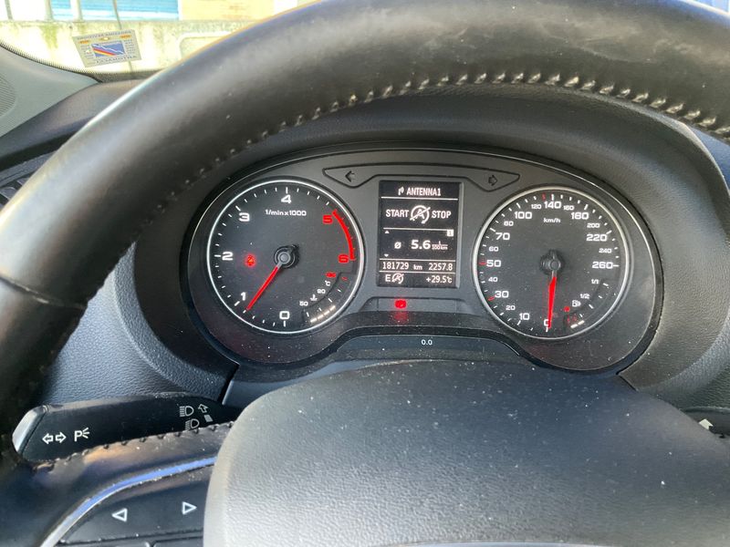 Audi A3 Sportback 1.6 TDI Attraction 2014 – снимка 18