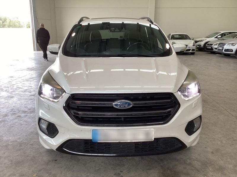 Ford Kuga 2.0 TDCi ST-Line 2017 – снимка 14
