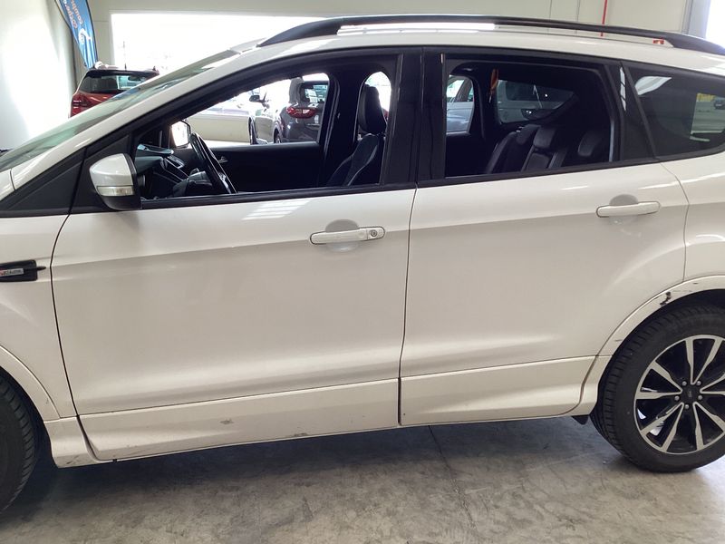 Ford Kuga 2.0 TDCi ST-Line 2017 – снимка 4