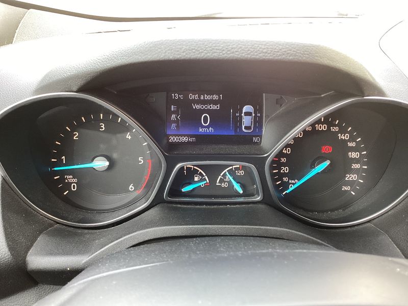 Ford Kuga 2.0 TDCi ST-Line 2017 – снимка 18