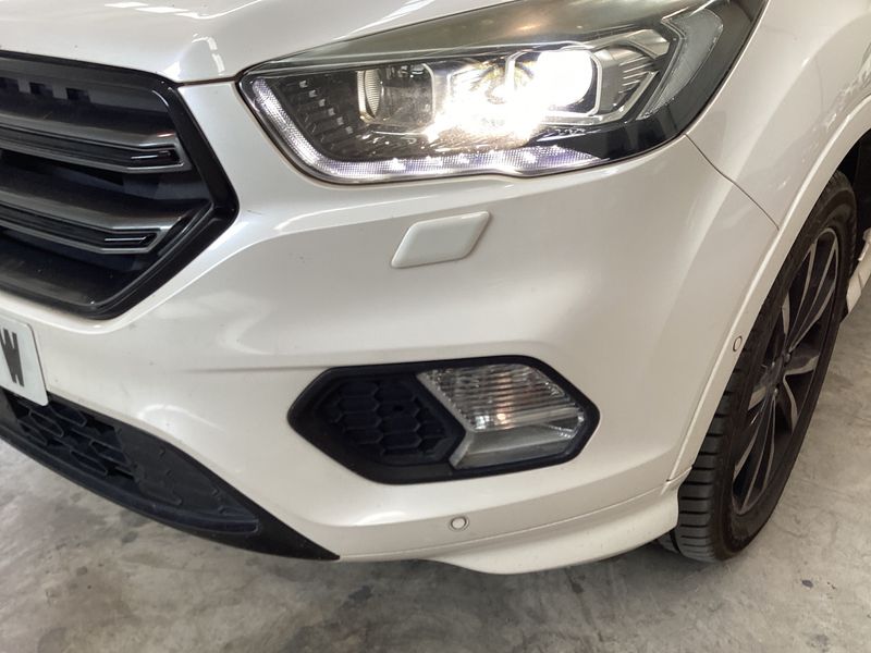 Ford Kuga 2.0 TDCi ST-Line 2017 – снимка 33