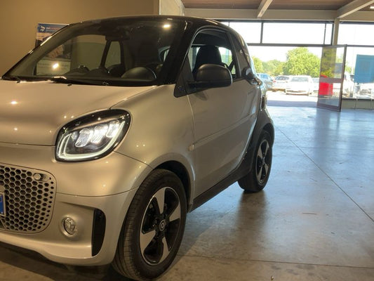 Smart fortwo electric drive 60 kW edition parisblue 2021 – снимка 2
