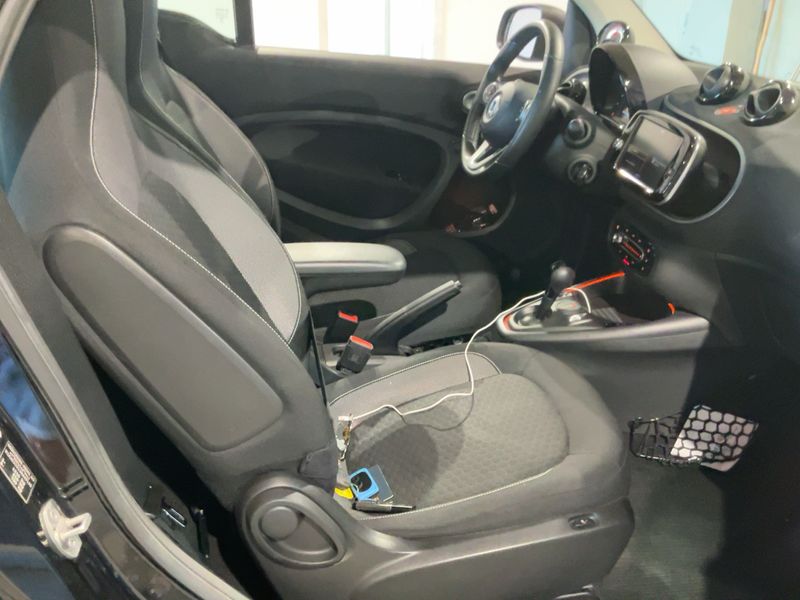 Smart fortwo electric drive 60 kW edition parisblue 2021 – снимка 19
