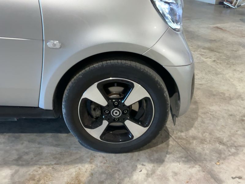 Smart fortwo electric drive 60 kW edition parisblue 2021 – снимка 11