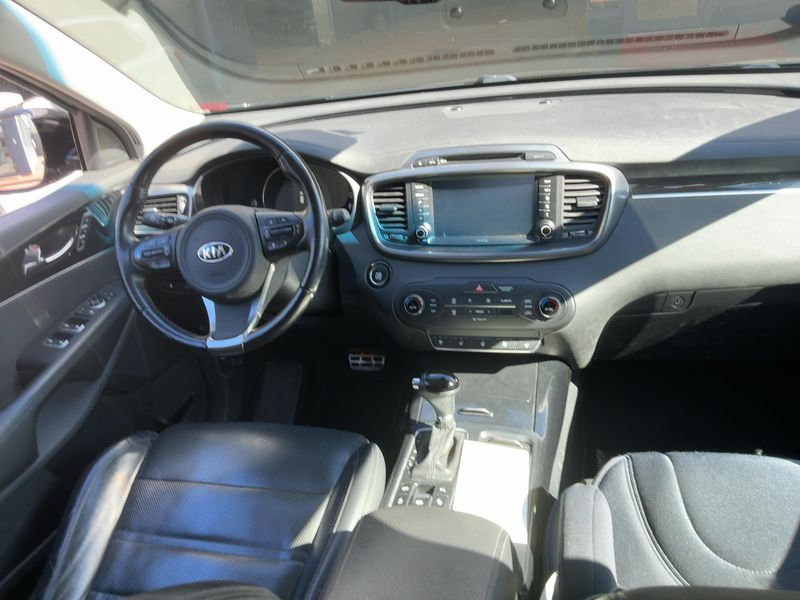 Kia Sorento 2.2 CRDi Platinum Edition 4WD 2015 – снимка 18