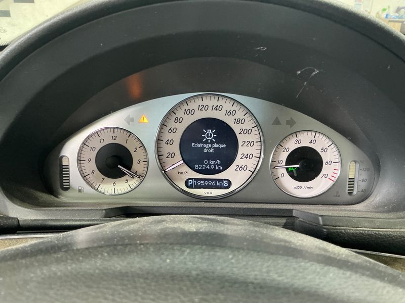 Mercedes-Benz E-Klasse E 320 Avantgarde 2002 – снимка 4