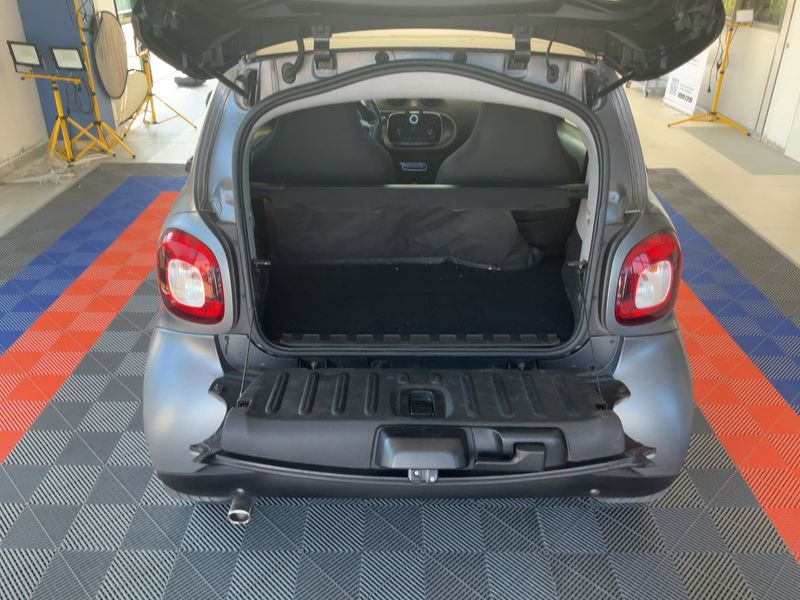 Smart fortwo 1.0 Basis passion 2017 – снимка 15