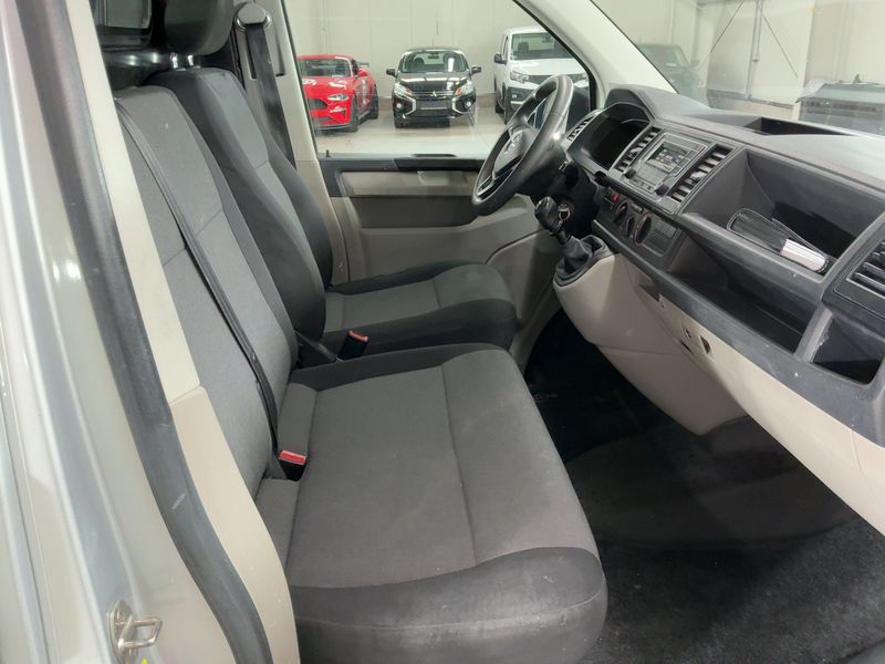 Volkswagen T6 Transporter 2.0 TDI Kasten EcoProfi 2018 – снимка 16