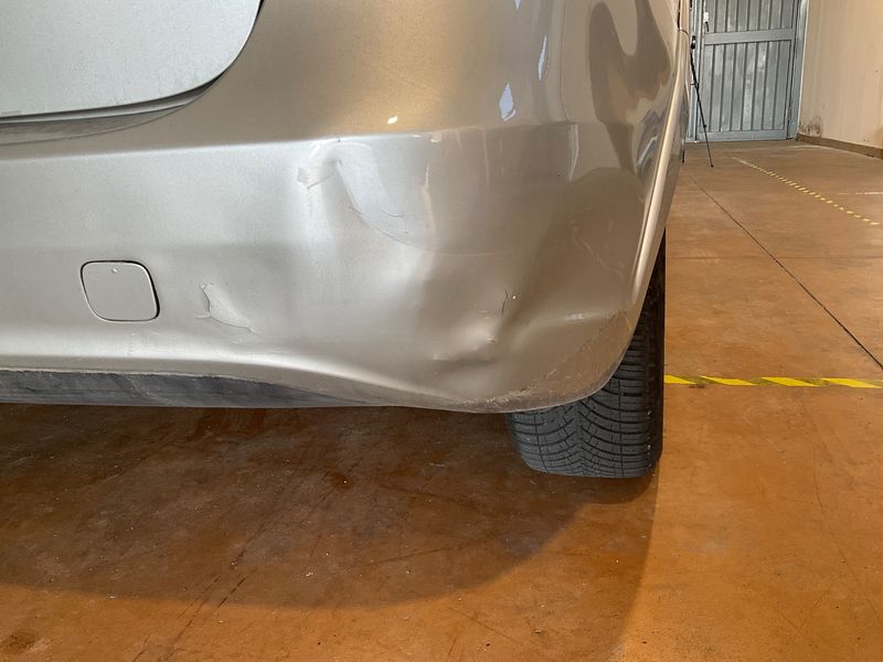 Mercedes-Benz B-Klasse B 200 NGT Executive 2015 – снимка 27